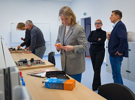 Zespół zarządzający w BCU w Lęborku sprawdza gotowość do startu szkoleń.