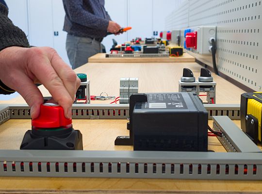 Zespół zarządzający w BCU w Lęborku sprawdza gotowość do startu szkoleń.